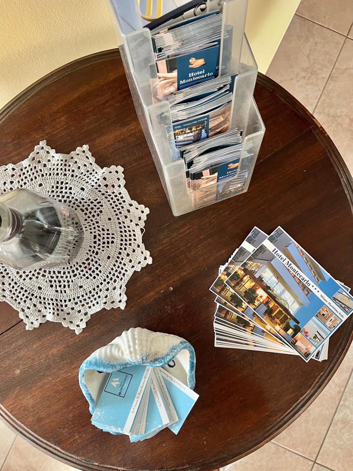 Hotel B&B Montecarlo Μιλάνο Μαριτίμα Εξωτερικό φωτογραφία
